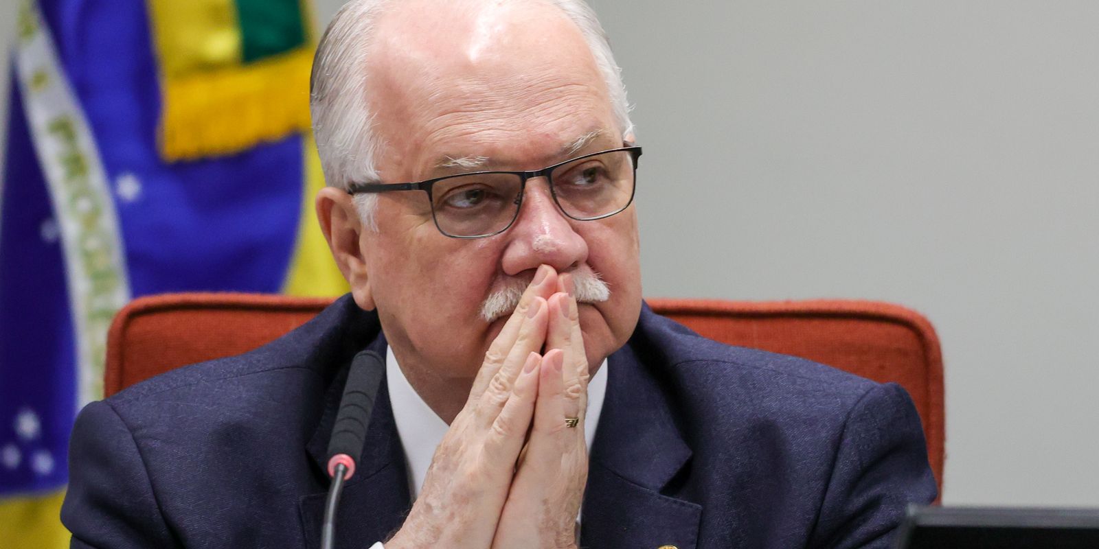 pzzb4882.jpg
